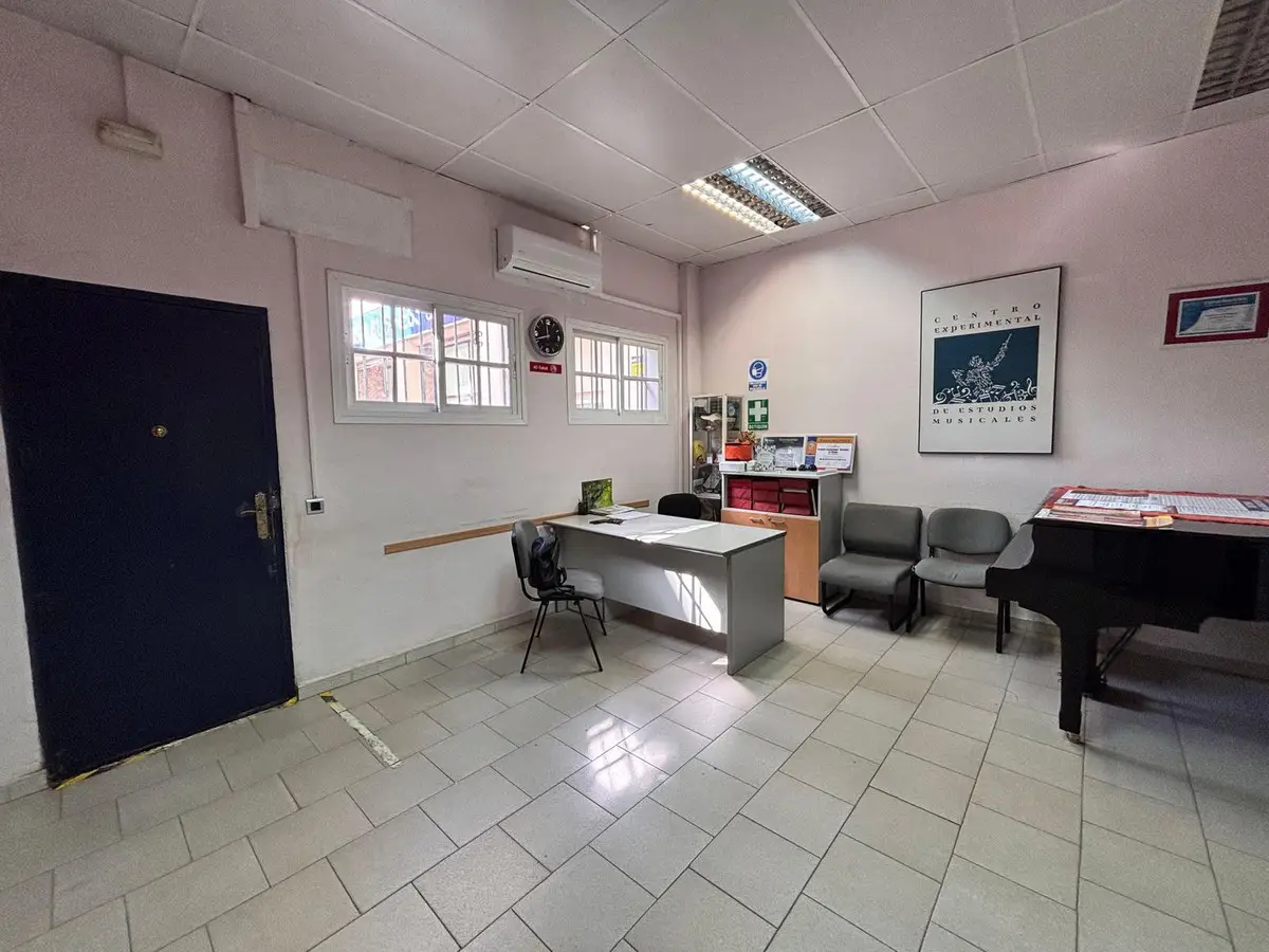Ground Floor Apartment for sale in Málaga — photo 1