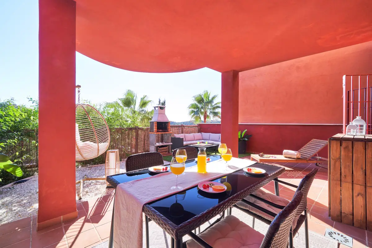 Middle Floor Apartment for sale in Reserva de Marbella — photo 1