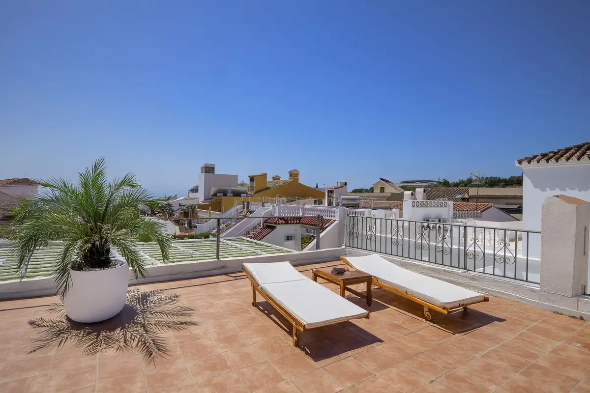 Detached Villa for sale in Fuengirola — photo 1