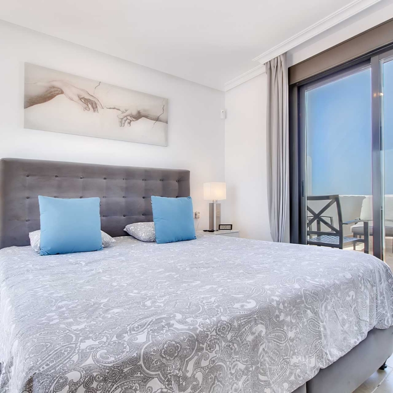 Penthouse for sale in Sunset Golf