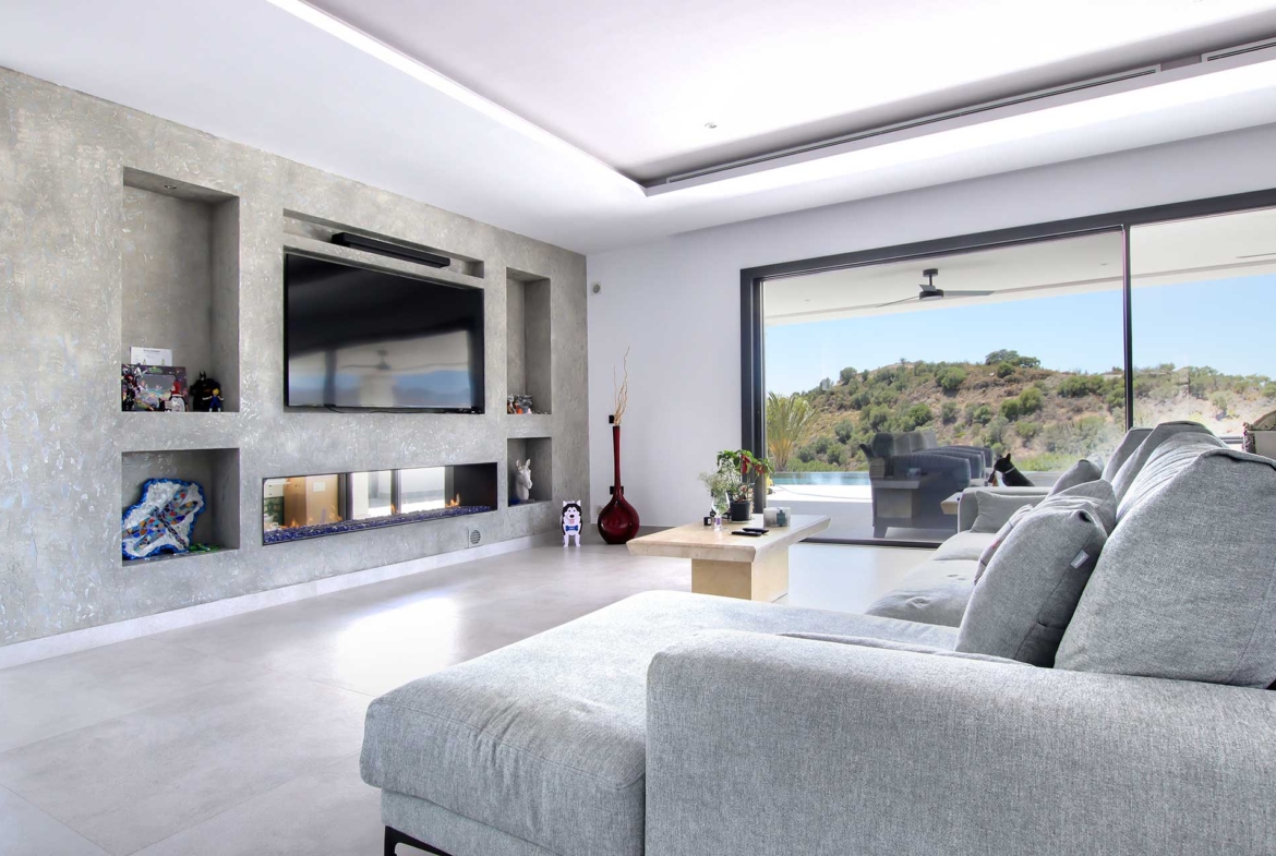 Living Room with Mountain Views