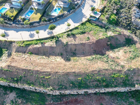 Residential Plot Nr. 8 for sale in Bahía de las Rocas, Sotogrande with panoramic sea views
